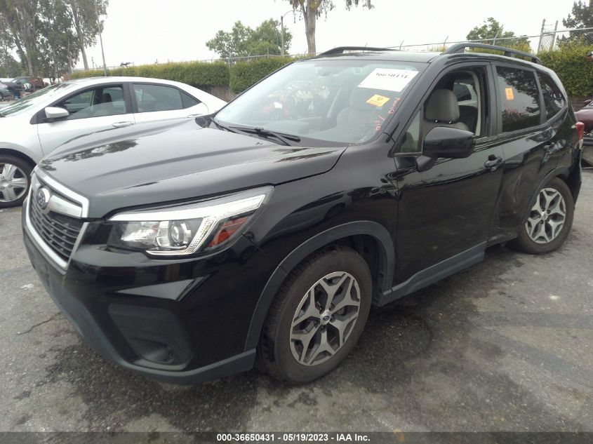 2020 SUBARU FORESTER PREMIUM - JF2SKAJC3LH512313