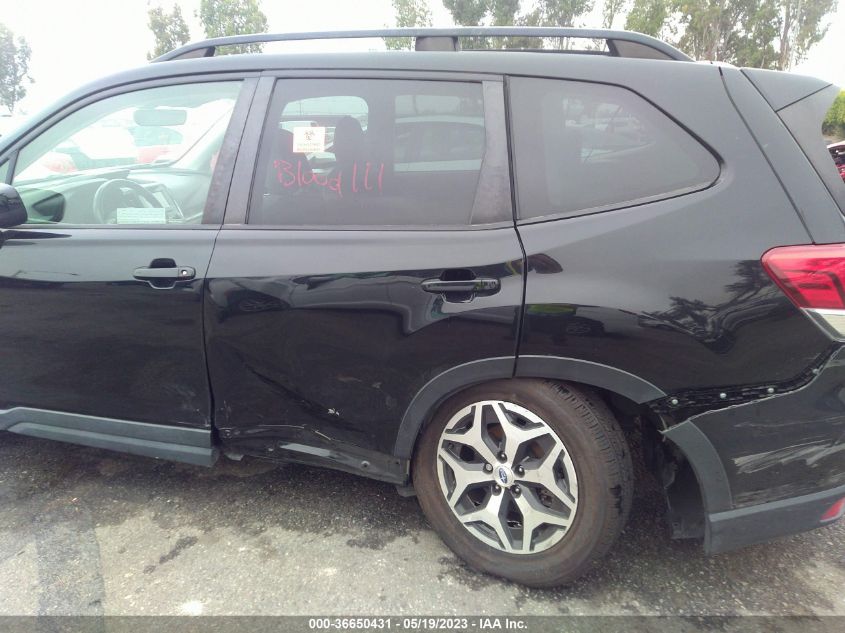 2020 SUBARU FORESTER PREMIUM - JF2SKAJC3LH512313