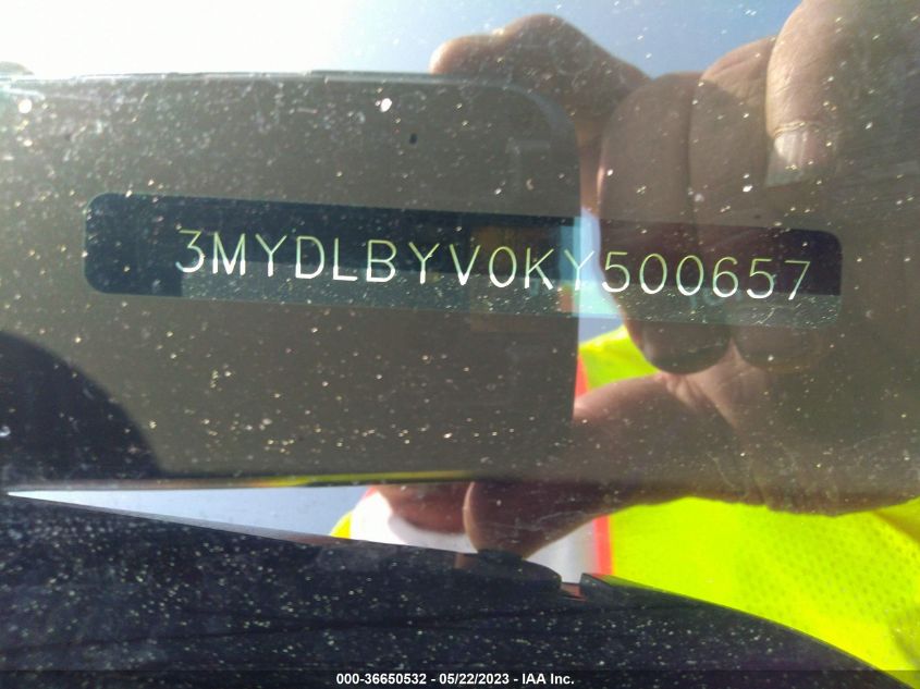 2019 TOYOTA YARIS SEDAN L/LE/XLE 3MYDLBYV0KY500657