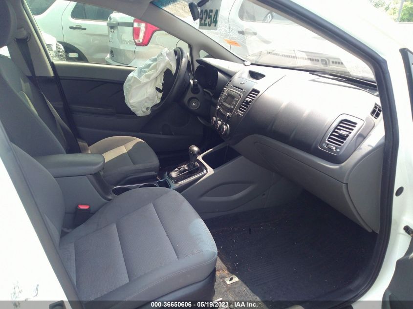 2018 KIA FORTE LX - 3KPFK4A79JE218647