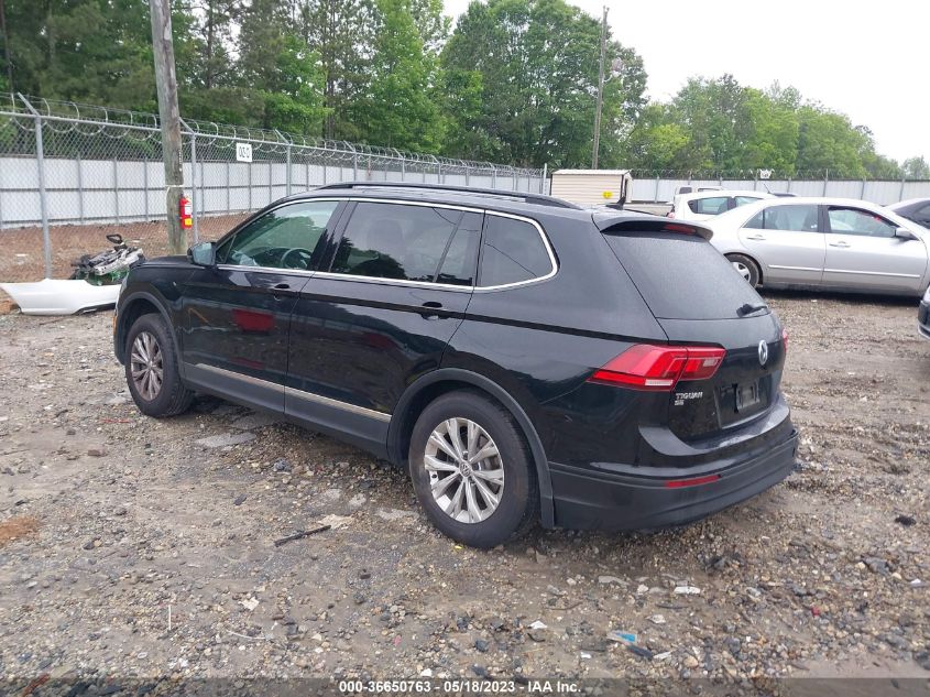 2018 VOLKSWAGEN TIGUAN SE - 3VV3B7AX3JM213763