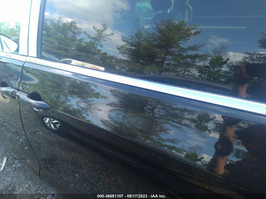 2023 CHRYSLER PACIFICA HYBRID TOURING L - 2C4RC1L78PR562550