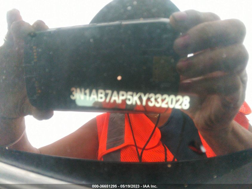 2019 NISSAN SENTRA S - 3N1AB7AP5KY332028