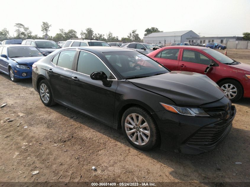 2018 TOYOTA CAMRY LE/SE/XLE/L - 4T1B11HK9JU057174