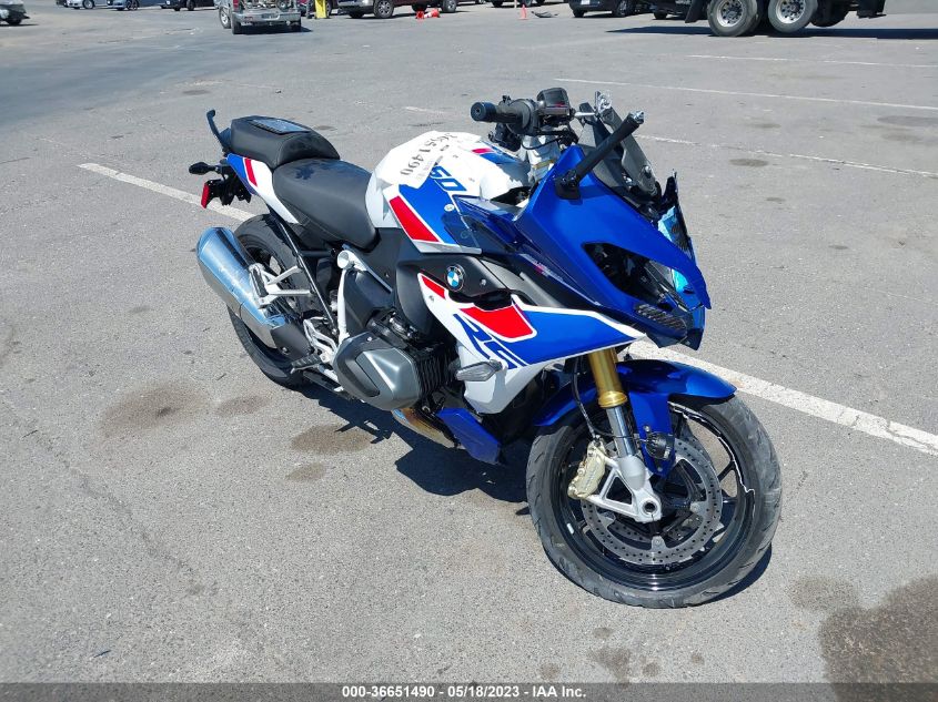 2023 BMW R 1250 RS - WB10M8308P6G95012