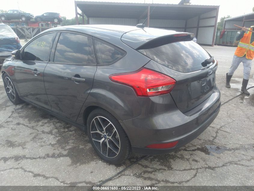 2017 FORD FOCUS SEL - 1FADP3M24HL308086