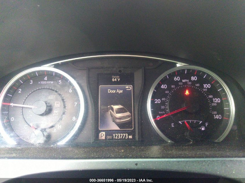 2017 TOYOTA CAMRY XLE/SE/LE/XSE - 4T1BF1FK2HU443501