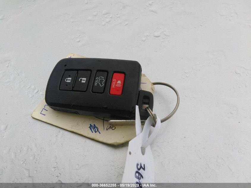 2016 TOYOTA RAV4 HYBRID XLE JTMRJREV4GD047032