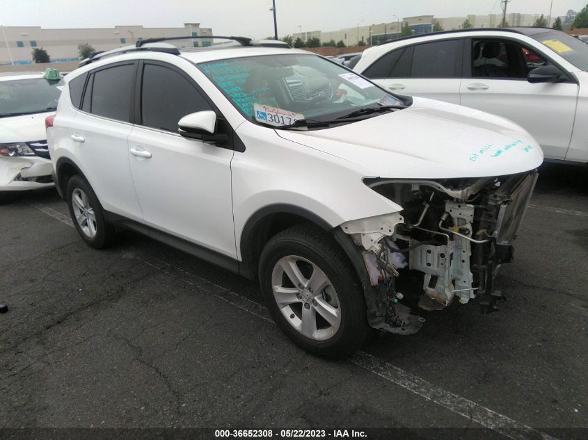 2014 TOYOTA RAV4 XLE - 2T3WFREV8EW116552
