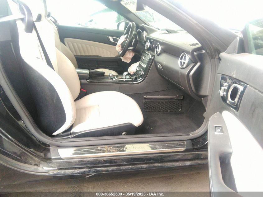 2020 MERCEDES-BENZ SLC SLC 300 - W1KPK3JA0LF170609
