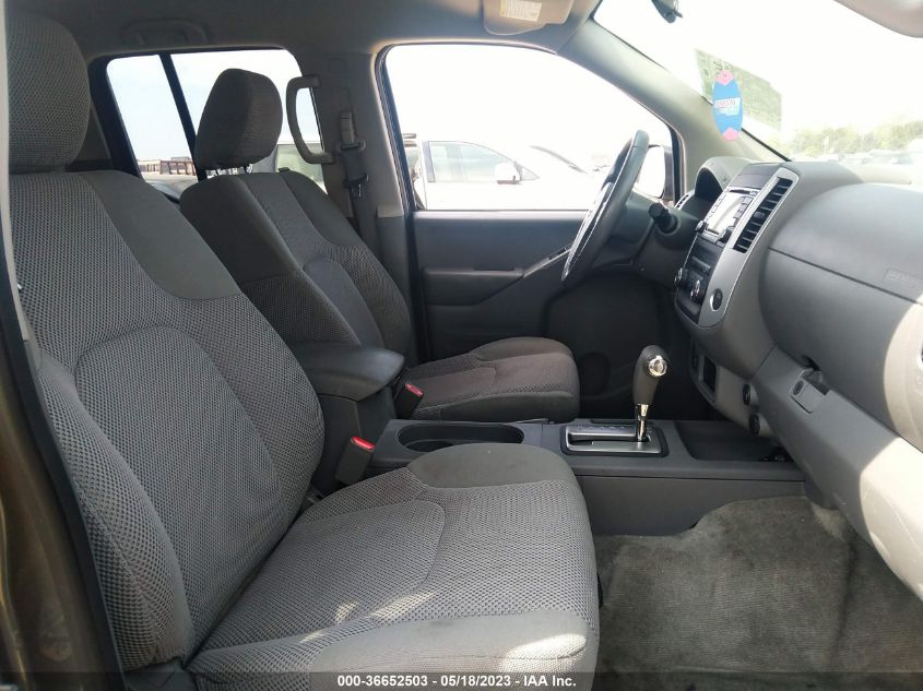 2017 NISSAN FRONTIER SV V6 - 1N6AD0ER9HN763663
