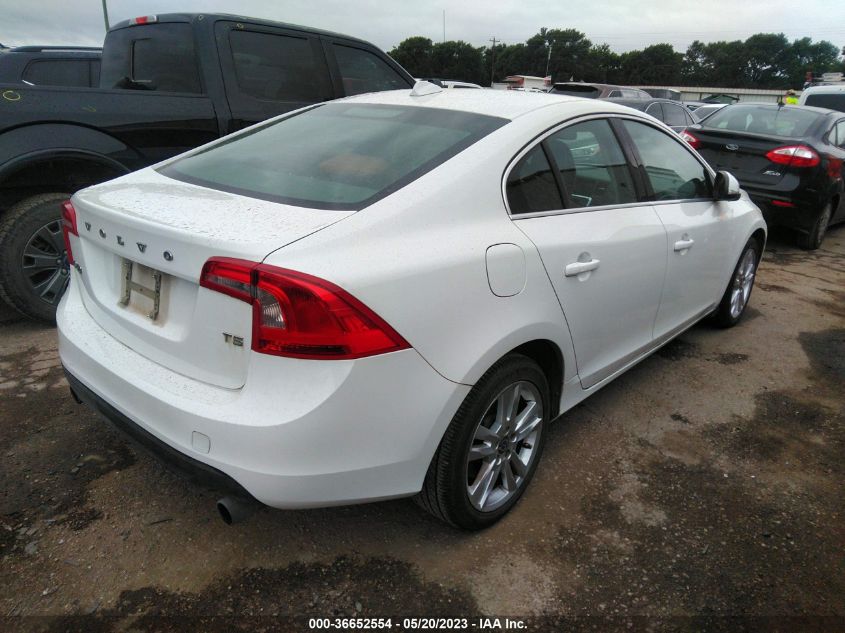 2013 VOLVO S60 T5 - YV1612FS5D2207628
