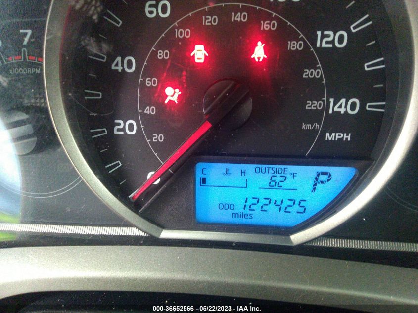 2013 TOYOTA RAV4 XLE - 2T3WFREV0DW020493