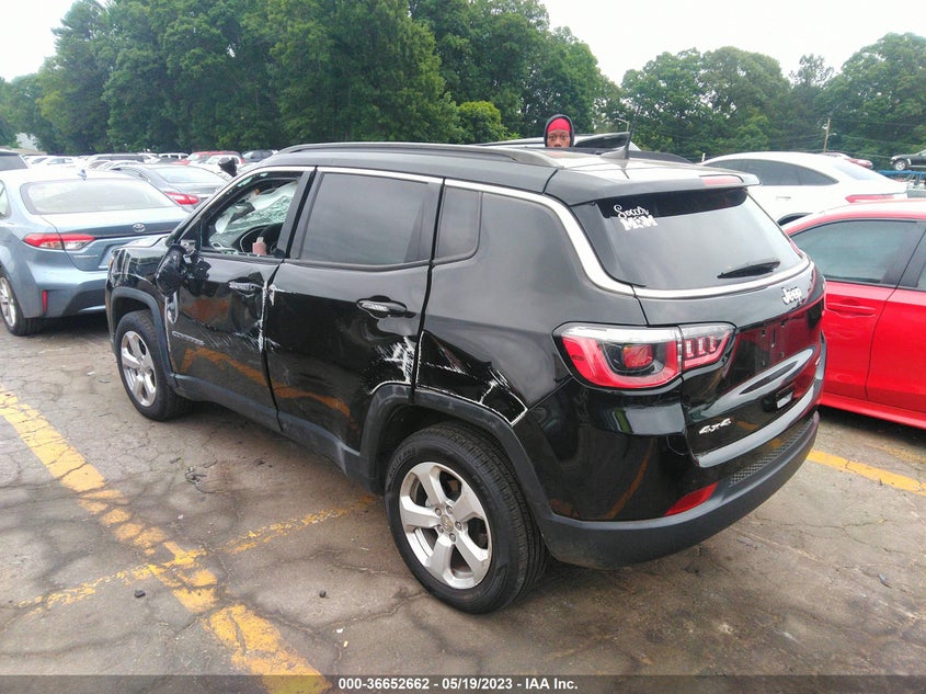 VIN 3C4NJDBB8KT641301 2019 JEEP COMPASS LATITUDE
