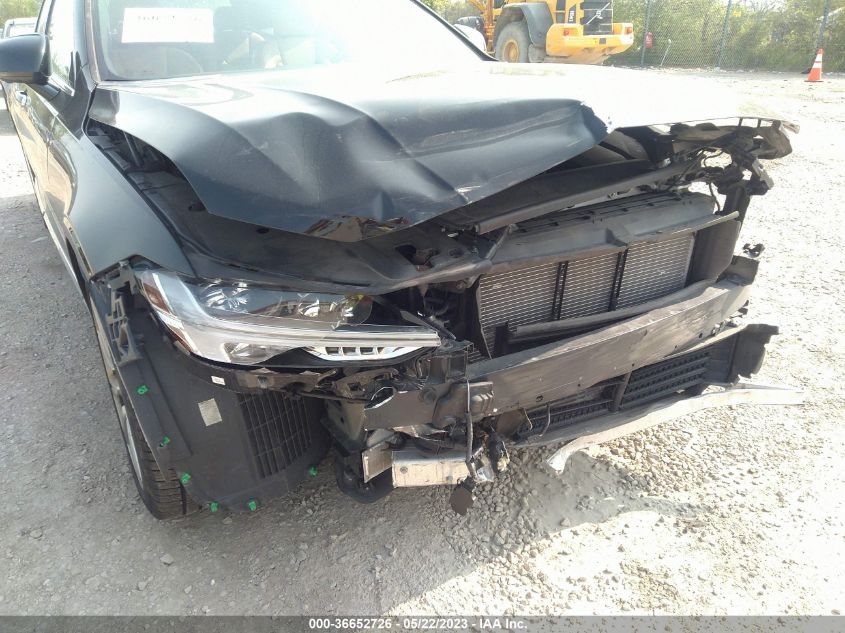 2017 VOLVO S90 INSCRIPTION YV1A22ML1H1001043