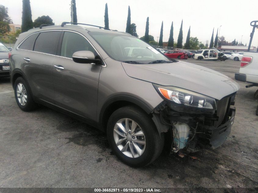 2017 KIA SORENTO LX - 5XYPG4A3XHG296841