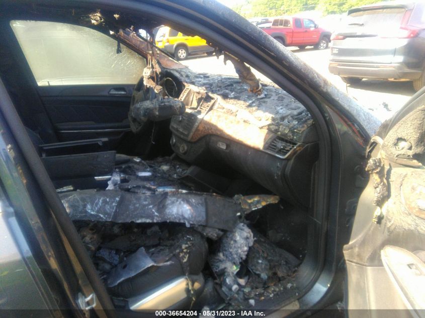 2013 MERCEDES-BENZ GL-CLASS GL 550 4JGDF7DE9DA213880