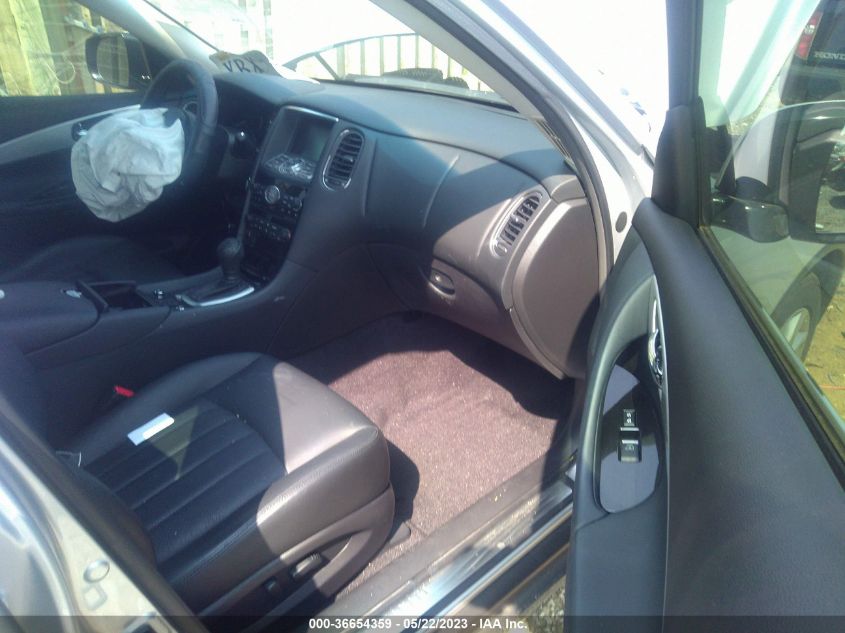 2017 INFINITI QX50 - JN1BJ0RRXHM415700