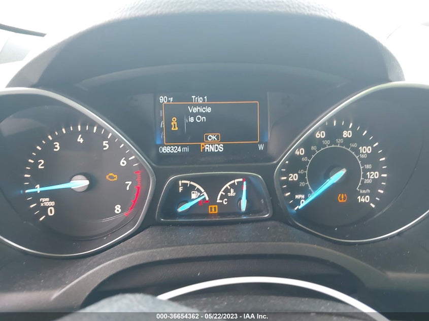 VIN 1FMCU9GD9JUB74797 2018 FORD ESCAPE SE