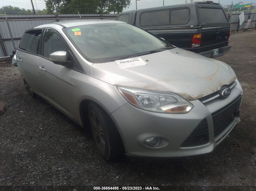 2014 FORD FOCUS SE - 1FADP3F24EL372895