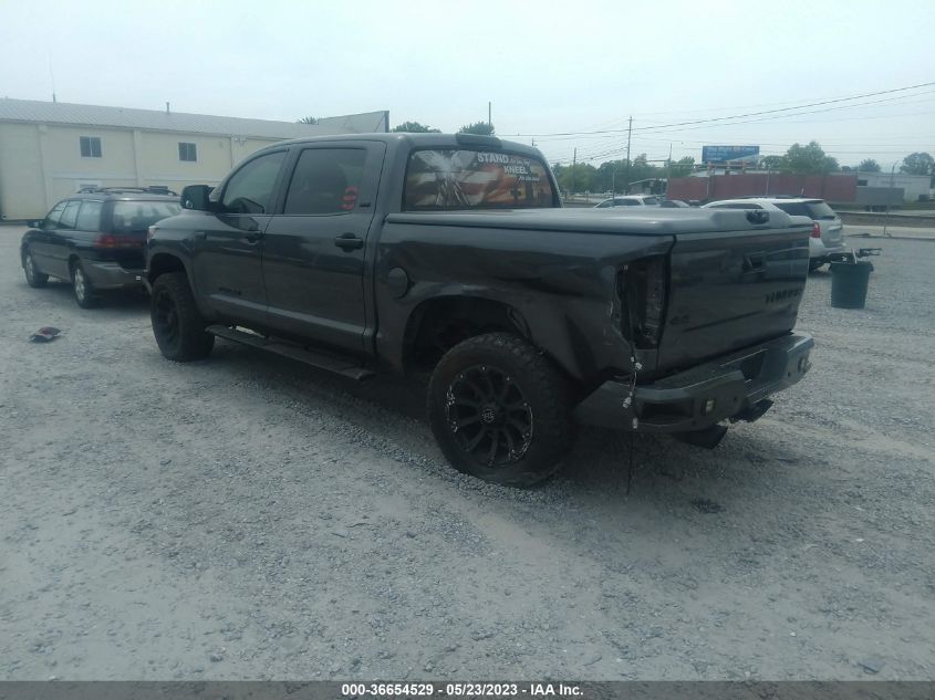 2019 TOYOTA TUNDRA 4WD SR5 - 5TFDW5F16KX794042