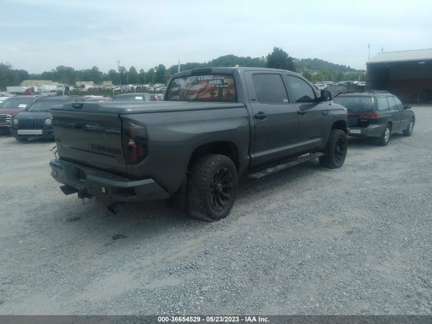 2019 TOYOTA TUNDRA 4WD SR5 - 5TFDW5F16KX794042
