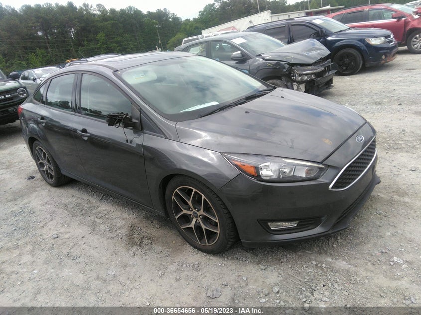 VIN 1FADP3H29JL208954 2018 FORD FOCUS SEL