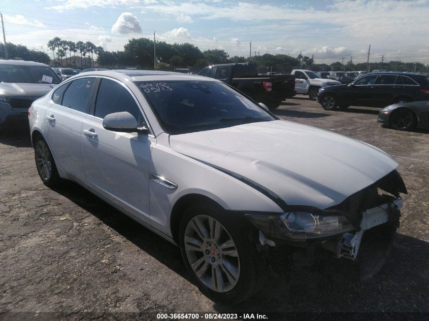 2017 JAGUAR XF 35T PREMIUM - SAJBD4BVXHCY46970