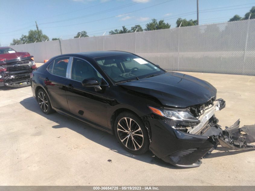 2018 TOYOTA CAMRY LE/SE/XLE/L - 4T1B11HK9JU076985