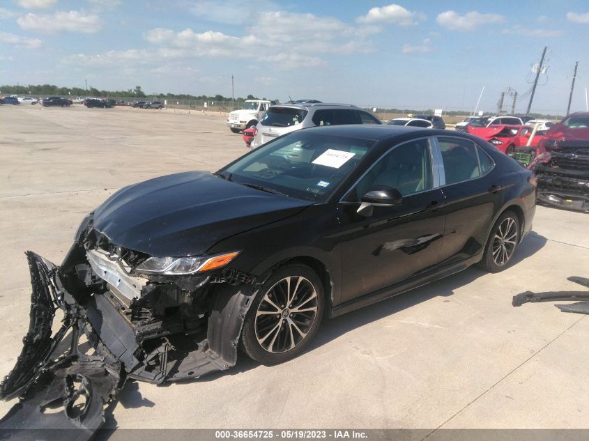 2018 TOYOTA CAMRY LE/SE/XLE/L - 4T1B11HK9JU076985
