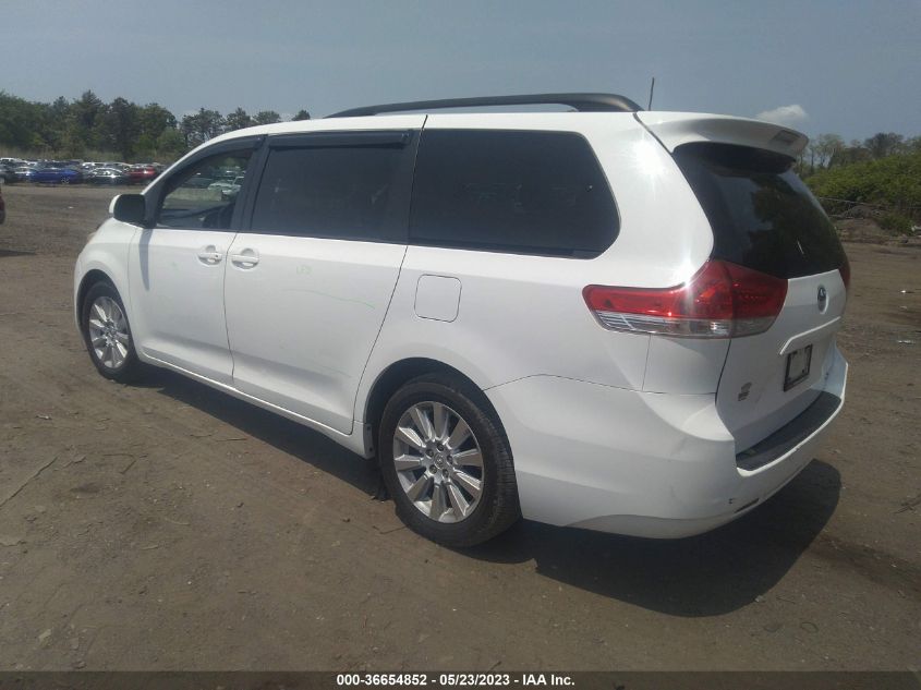 2014 TOYOTA SIENNA LTD/XLE - 5TDDK3DC3ES074521