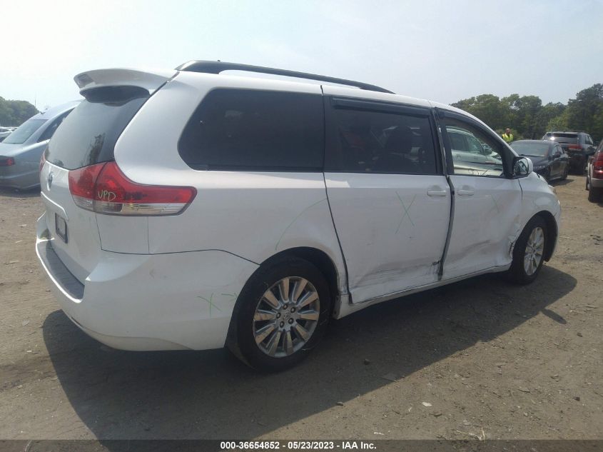 2014 TOYOTA SIENNA LTD/XLE - 5TDDK3DC3ES074521