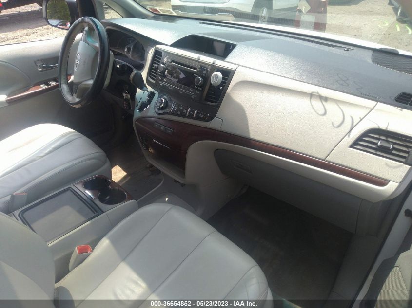 2014 TOYOTA SIENNA LTD/XLE - 5TDDK3DC3ES074521