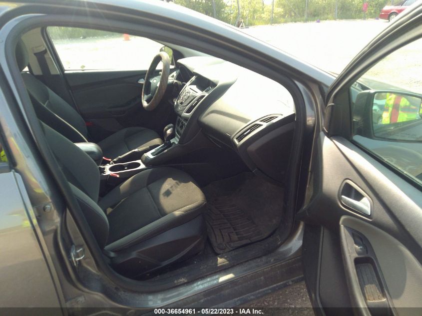2014 FORD FOCUS SE - 1FADP3F21EL459914