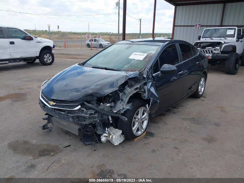 2018 CHEVROLET CRUZE LT - 1G1BE5SM1J7227562
