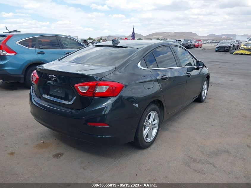 2018 CHEVROLET CRUZE LT - 1G1BE5SM1J7227562