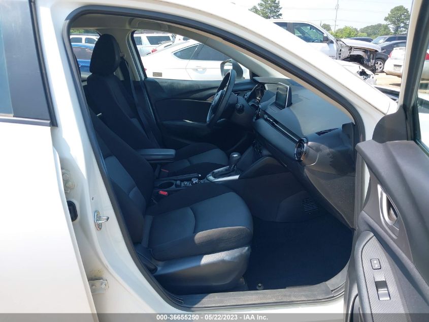 2017 MAZDA CX-3 SPORT - JM1DKFB79H0142187