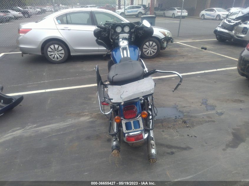 2010 HARLEY-DAVIDSON FLHTK - 1HD1KEM30AB624904