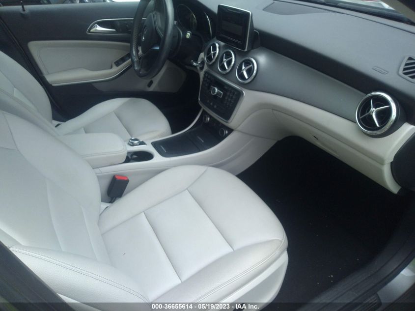 2015 MERCEDES-BENZ GLA-CLASS GLA 250 WDCTG4EB6FJ120442