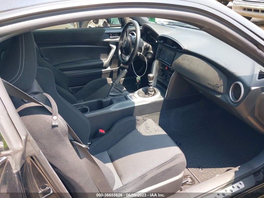 VIN JF1ZNAA14H9710442 2017 TOYOTA 86