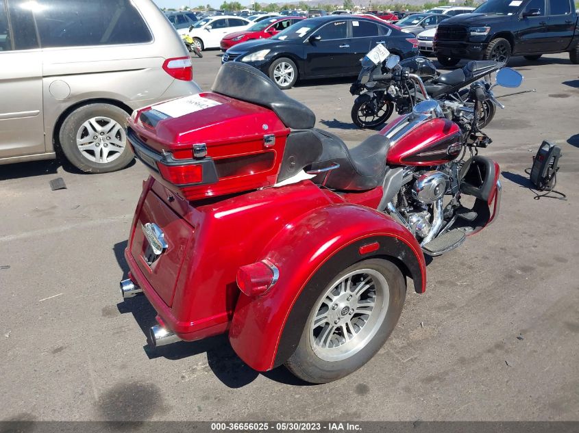 2012 HARLEY-DAVIDSON FLHTCUTG TRI GLIDE ULTRA CLASSIC 1HD1MAM11CB856061