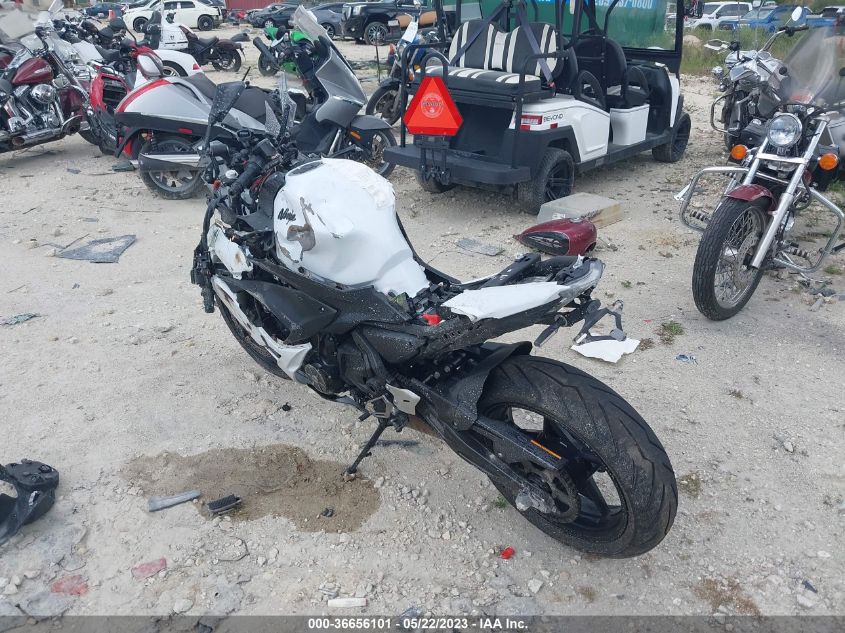 2017 KAWASAKI EX650 J - JKAEXEJ18HDA01324