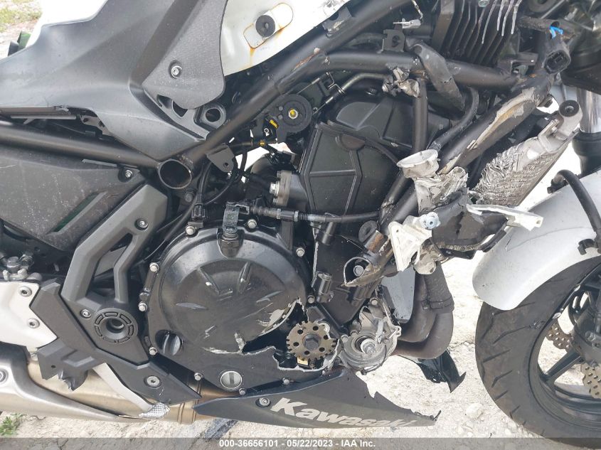 2017 KAWASAKI EX650 J - JKAEXEJ18HDA01324