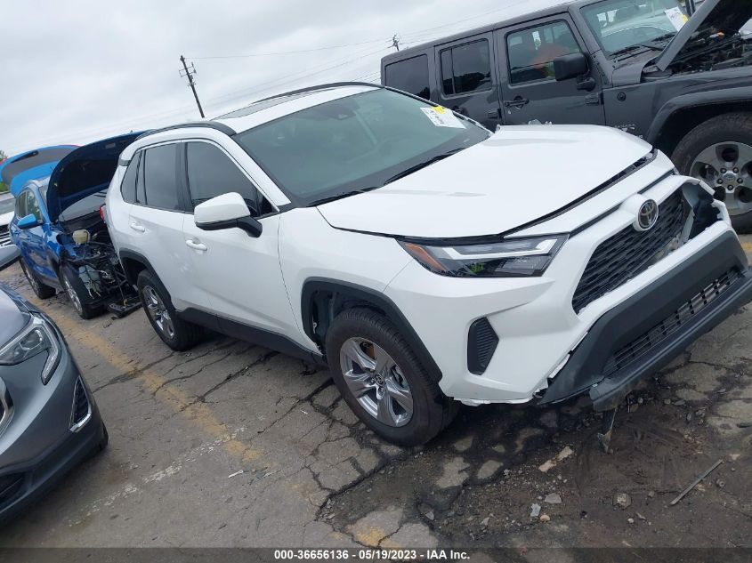 2022 TOYOTA RAV4 XLE - 2T3W1RFV4NC210250