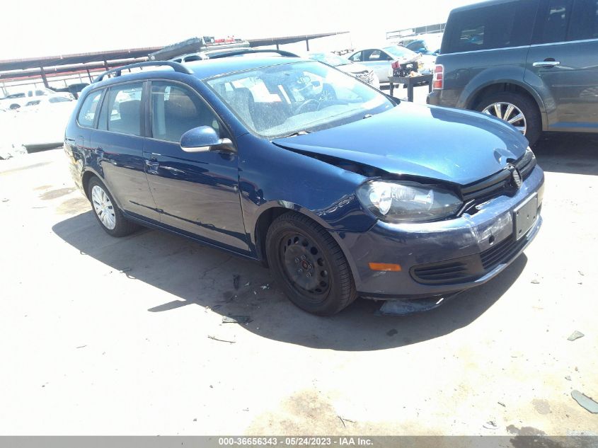 2014 VOLKSWAGEN JETTA SPORTWAGEN S - 3VWPP7AJ8EM604276