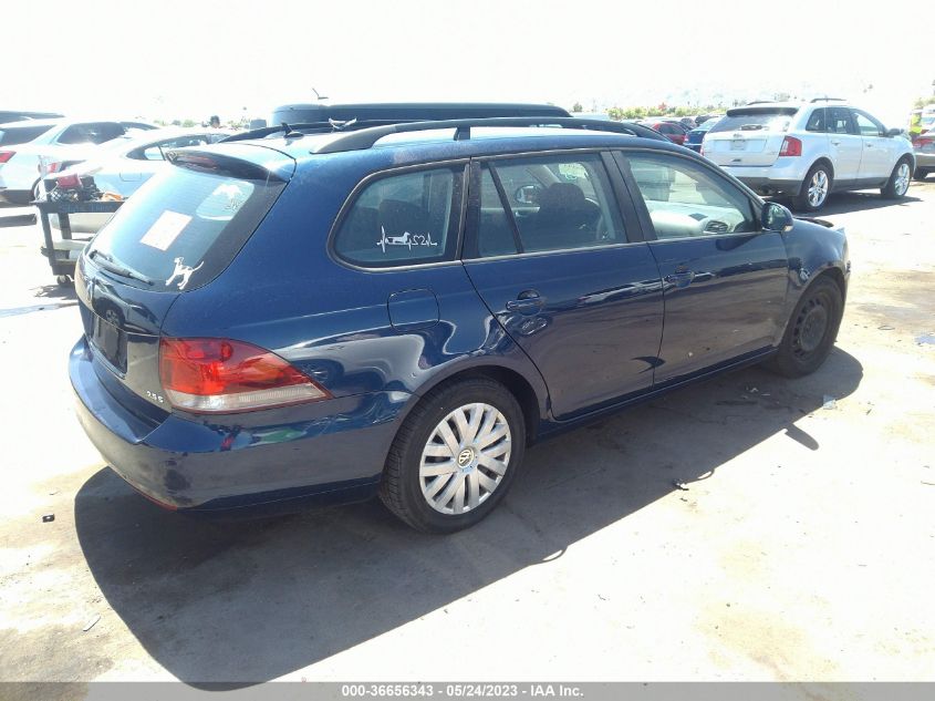 2014 VOLKSWAGEN JETTA SPORTWAGEN S - 3VWPP7AJ8EM604276