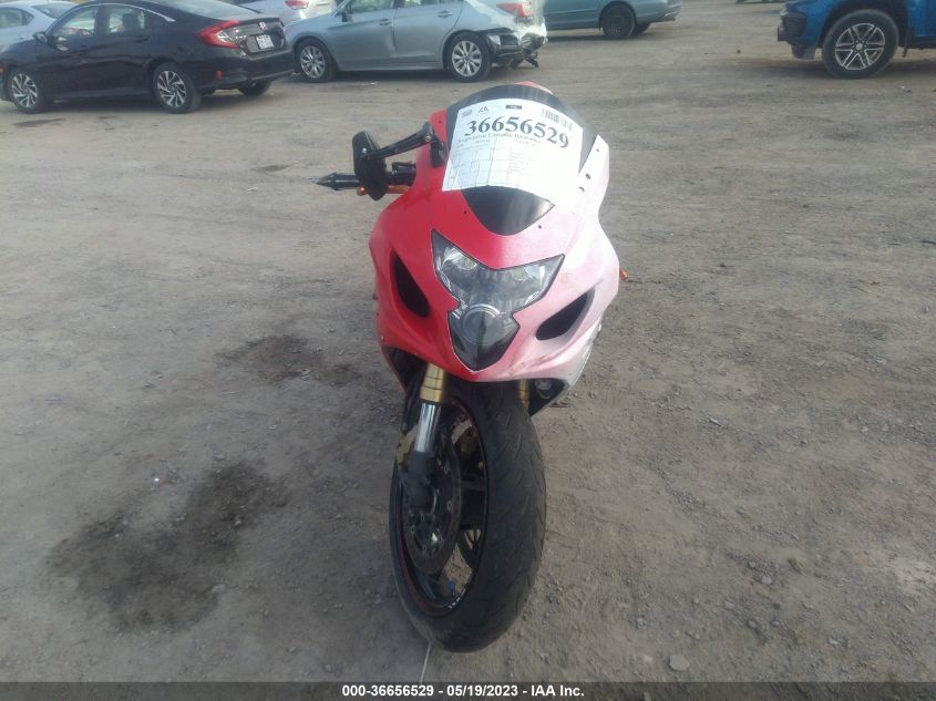 2004 SUZUKI GSX-R750 K - JS1GR7JA342103292
