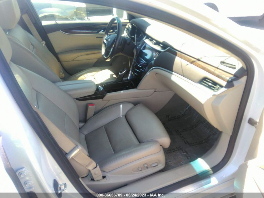 2016 CADILLAC XTS PREMIUM COLLECTION - 2G61R5S32G9106001