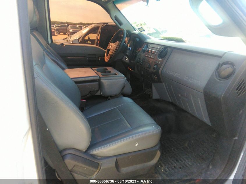2013 FORD SUPER DUTY F-250 SRW XL/XLT - 1FTBF2A6XDEA67090