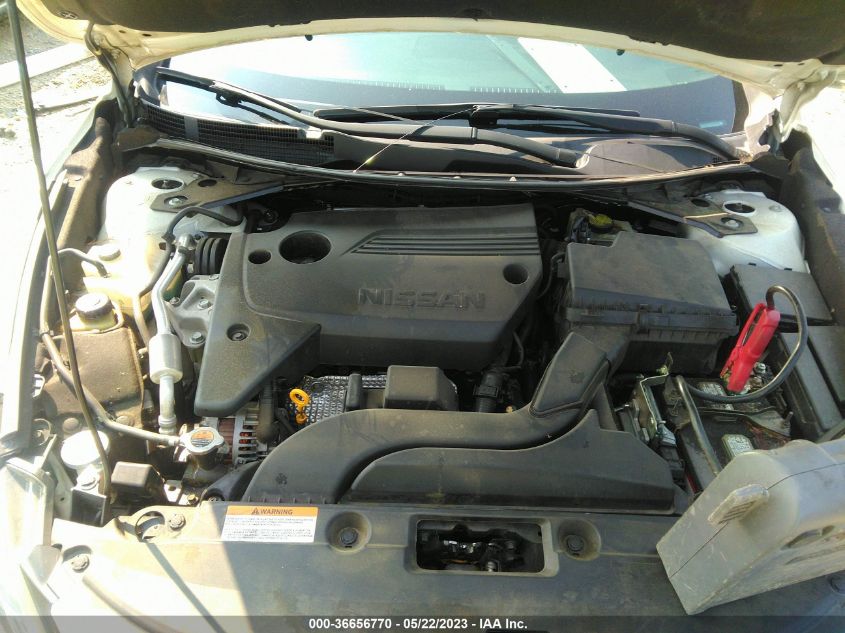 2016 NISSAN ALTIMA 2.5 SR - 1N4AL3AP8GC242669